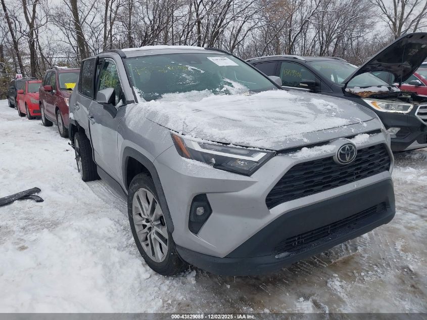 TOYOTA RAV4 XLE PREMIUM