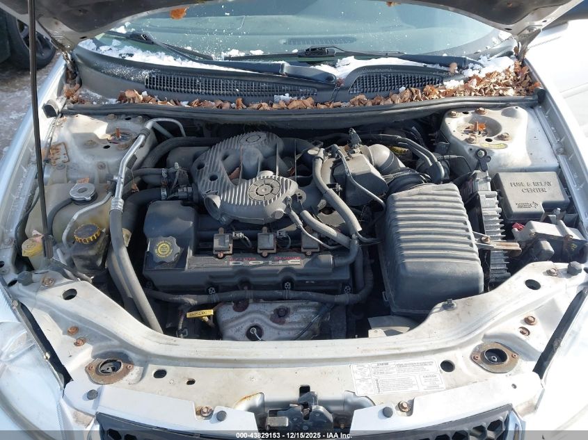 2004 Dodge Stratus Es VIN: 1B3EL56RX4N205111 Lot: 43829153