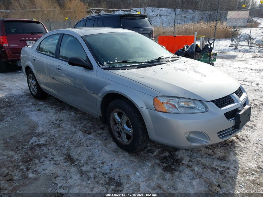 1B3EL56RX4N205111 DODGE STRATUS Photo 1