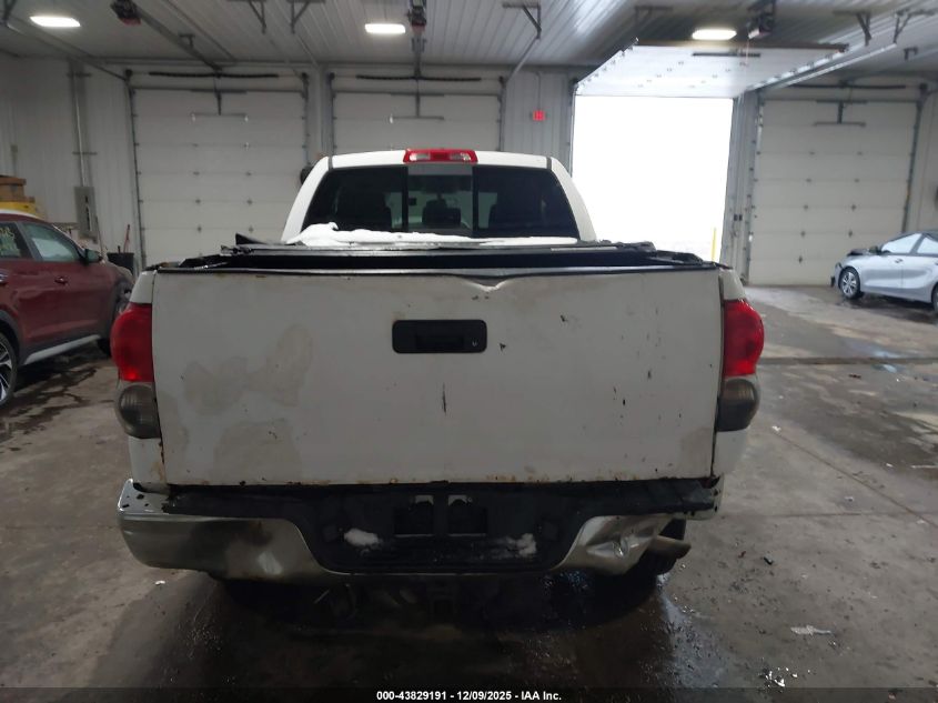 2008 Toyota Tundra Sr5 5.7L V8 VIN: 5TFBV54198X068424 Lot: 43829191