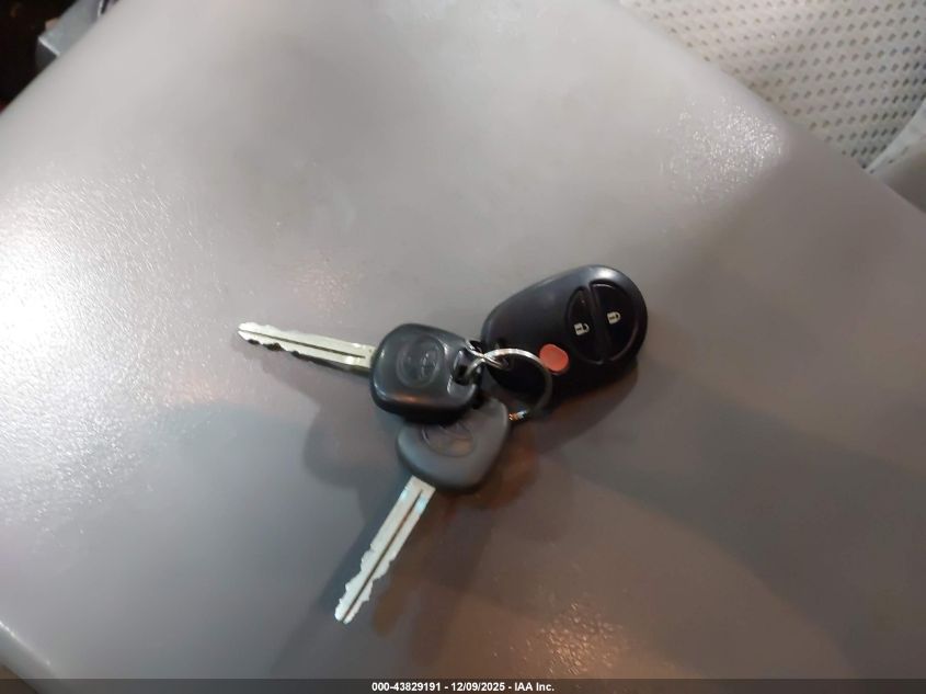 2008 Toyota Tundra Sr5 5.7L V8 VIN: 5TFBV54198X068424 Lot: 43829191