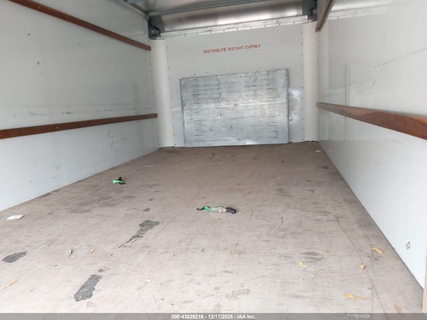 2022 Ford E-350 Cutaway VIN: 1FDWE3FK5NDC35219 Lot: 43829216