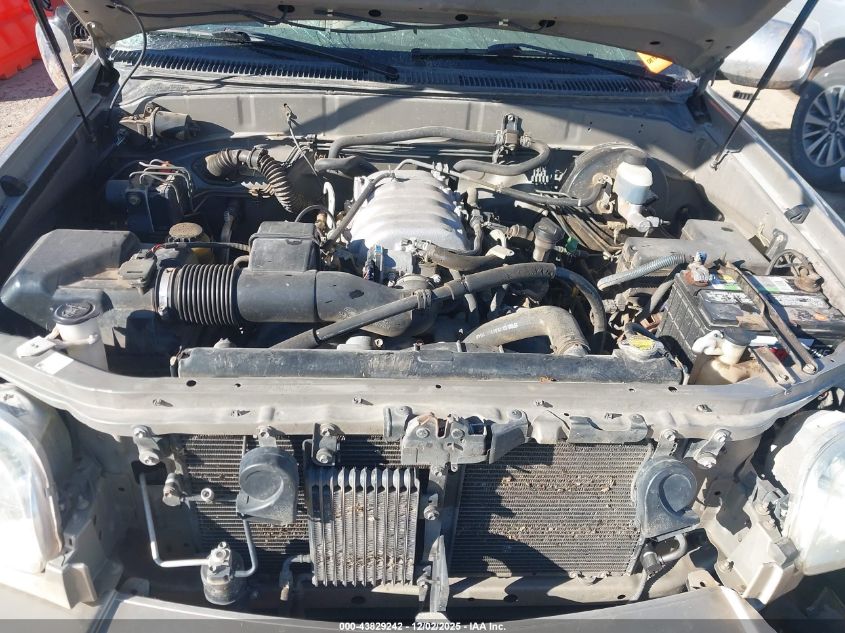 2003 Toyota Tundra Sr5 V8 VIN: 5TBRT34193S415590 Lot: 43829242