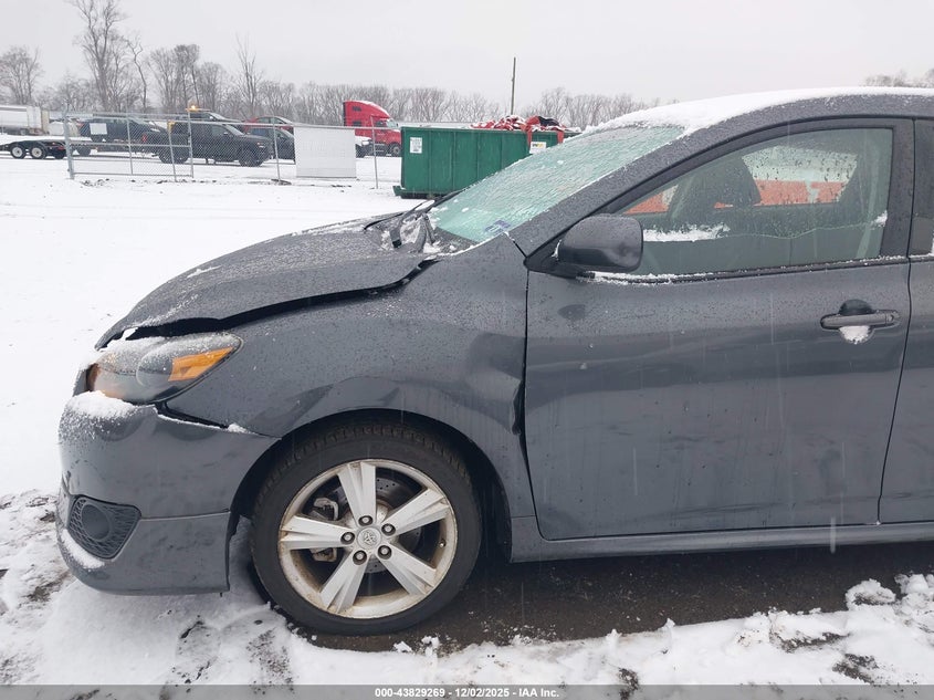 2T1LE40E49C010230 2009 TOYOTA MATRIX photo no. 13