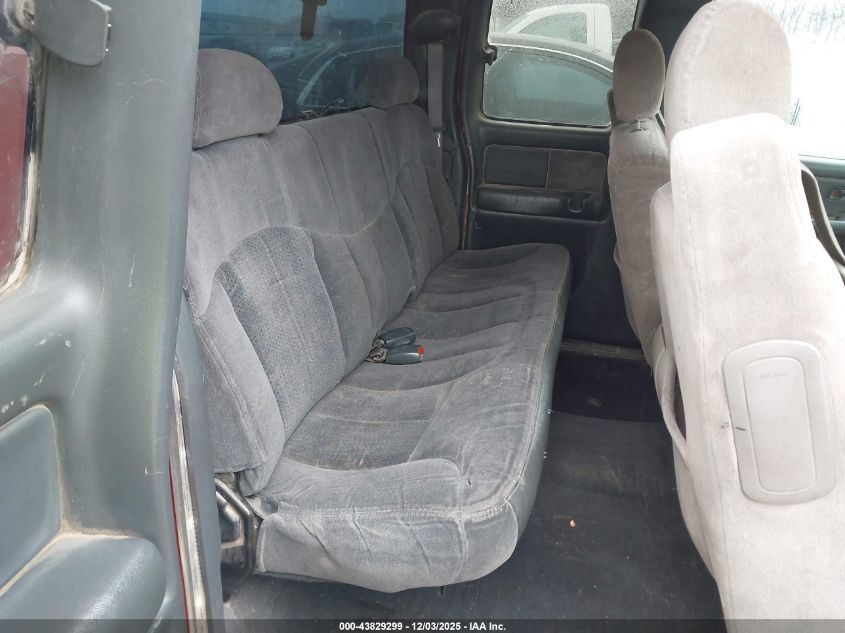 2002 Chevrolet Silverado 1500 Ls VIN: 2GCEC19V421424922 Lot: 43829299