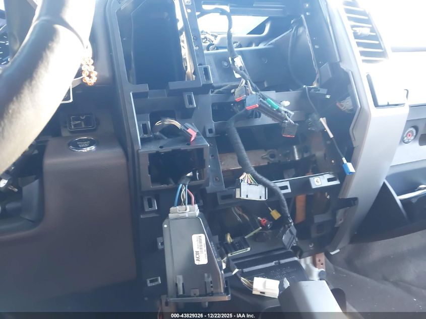 2017 Ford F-250 King Ranch VIN: 1FT7W2BT7HEC73399 Lot: 43829326