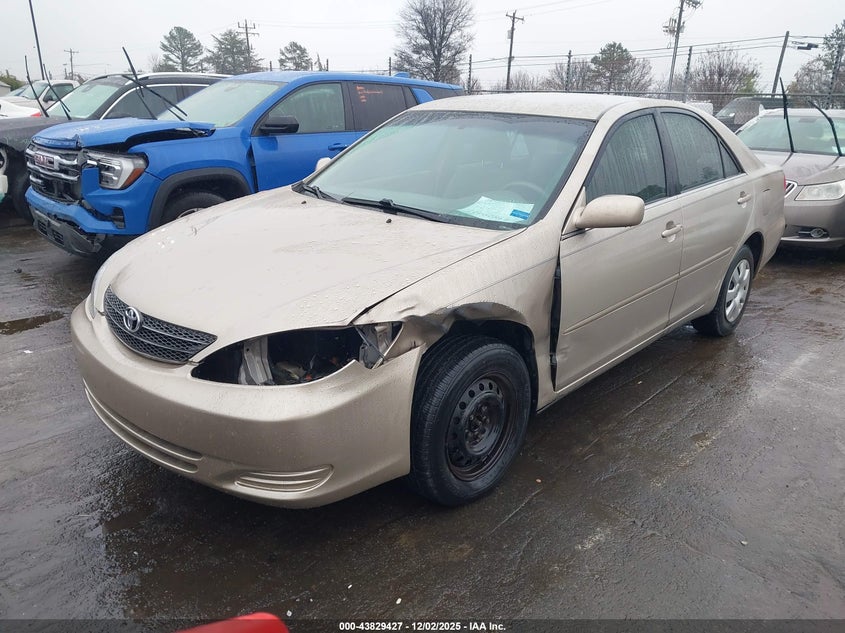 4T1BE32K44U931024 2004 TOYOTA CAMRY photo no. 2