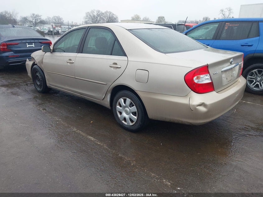 4T1BE32K44U931024 2004 TOYOTA CAMRY photo no. 3