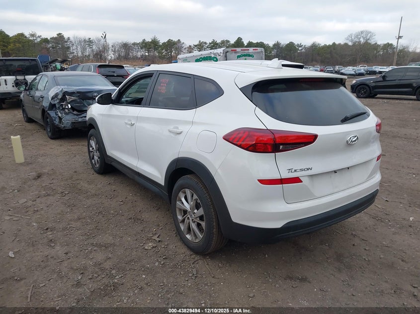 2021 Hyundai Tucson Se