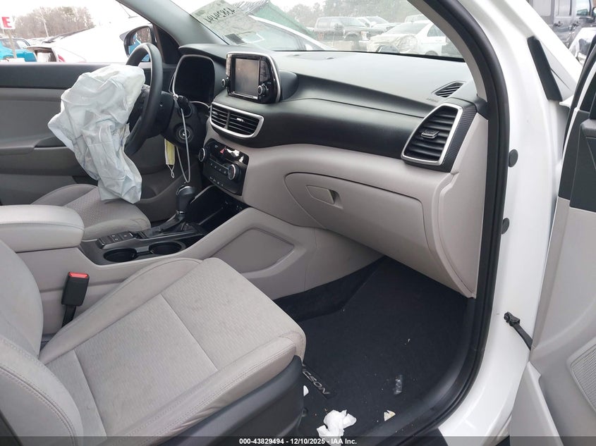 2021 Hyundai Tucson Se