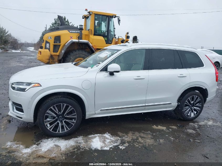 2025 Volvo Xc90 Plug-In Hybrid T8 Plus 7-Seater VIN: YV4H60PE6S1292458 Lot: 43829564