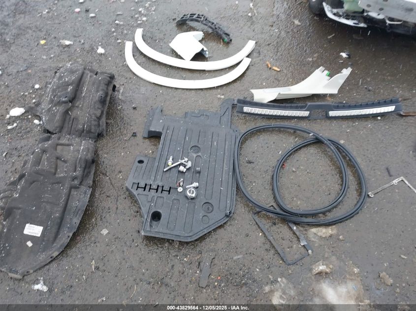 2025 Volvo Xc90 Plug-In Hybrid T8 Plus 7-Seater VIN: YV4H60PE6S1292458 Lot: 43829564