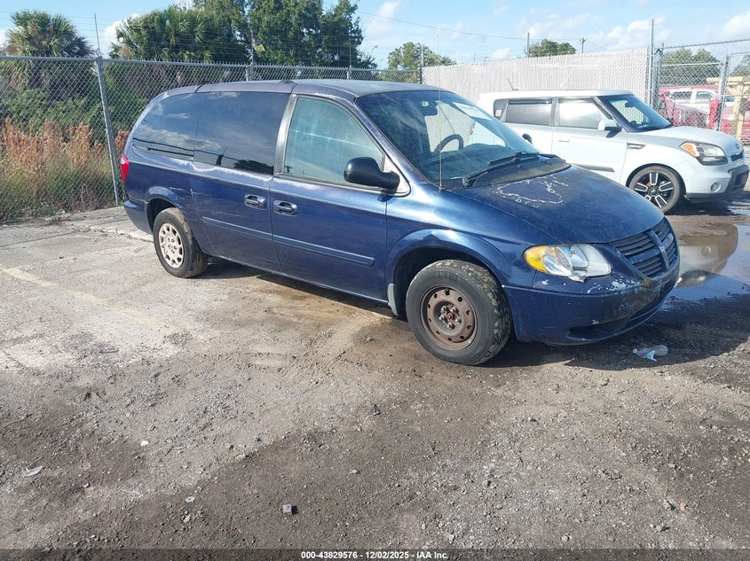 2D4GP24R15R203641 2005 Dodge Grand Caravan Se auction photo 1