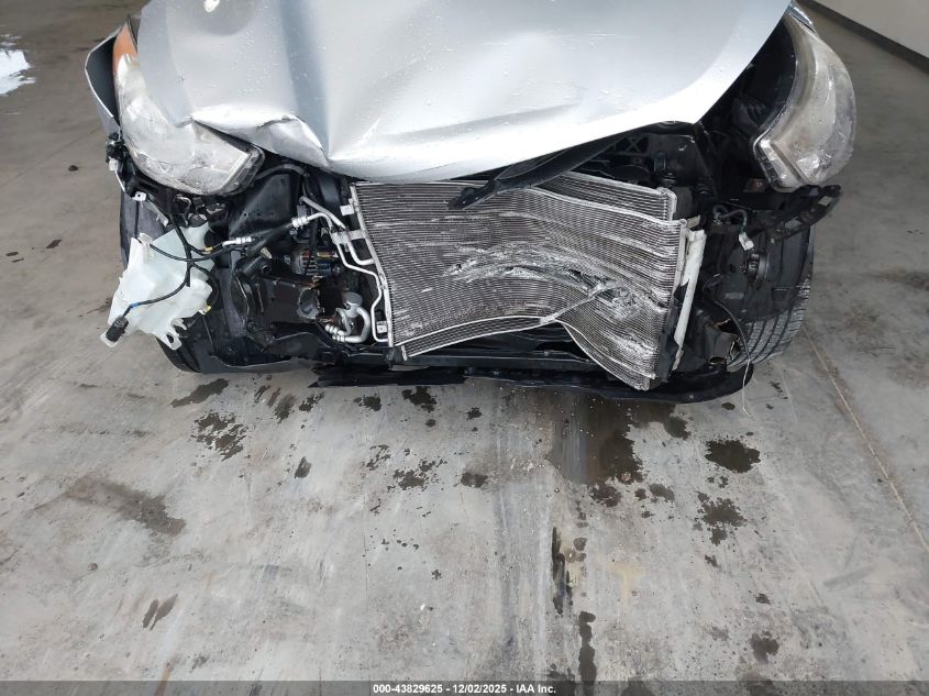 2010 Hyundai Tucson Gls VIN: KM8JT3AC2AU085161 Lot: 43829625