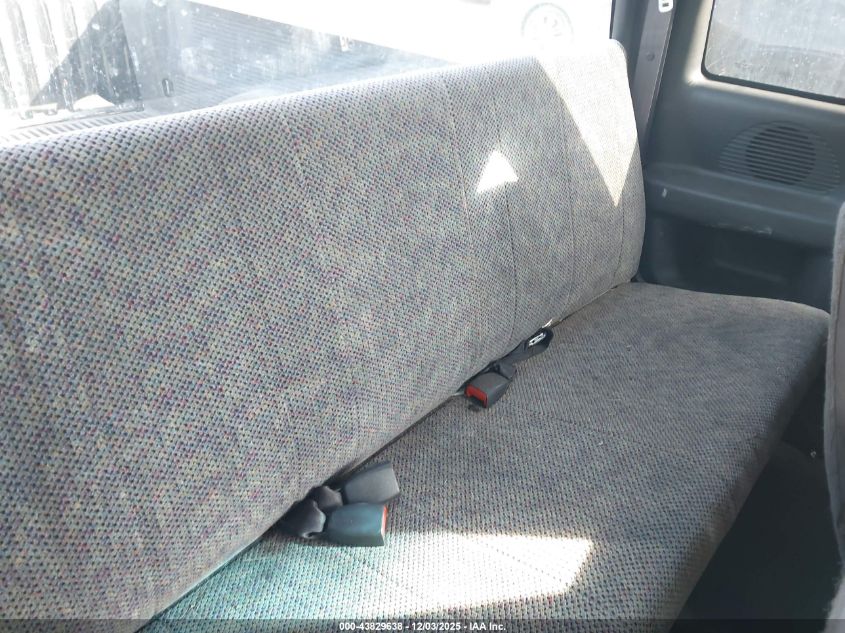 1998 Dodge Ram 1500 St VIN: 3B7HC12Y7WM291332 Lot: 43829638