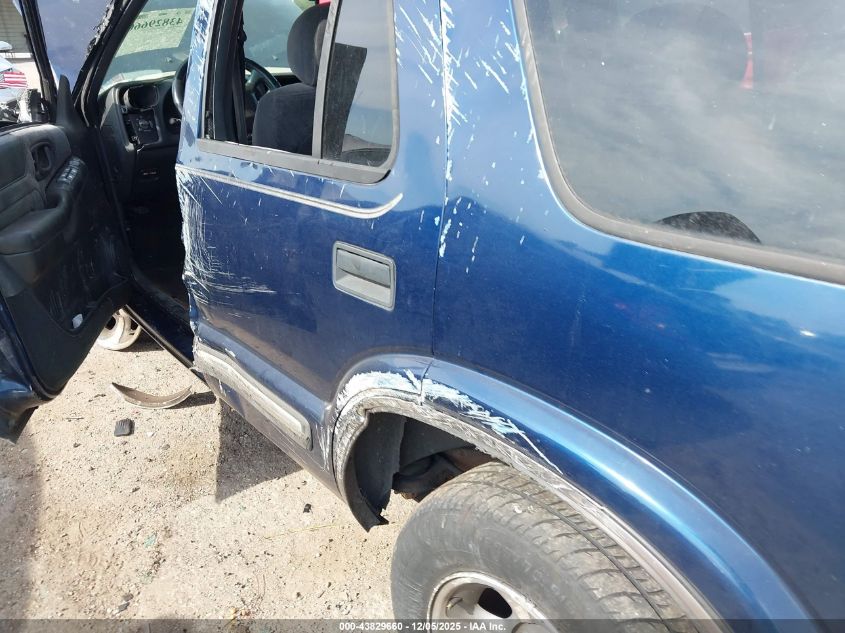 2001 Chevrolet Blazer Lt VIN: 1GNCS13W71K204353 Lot: 43829660