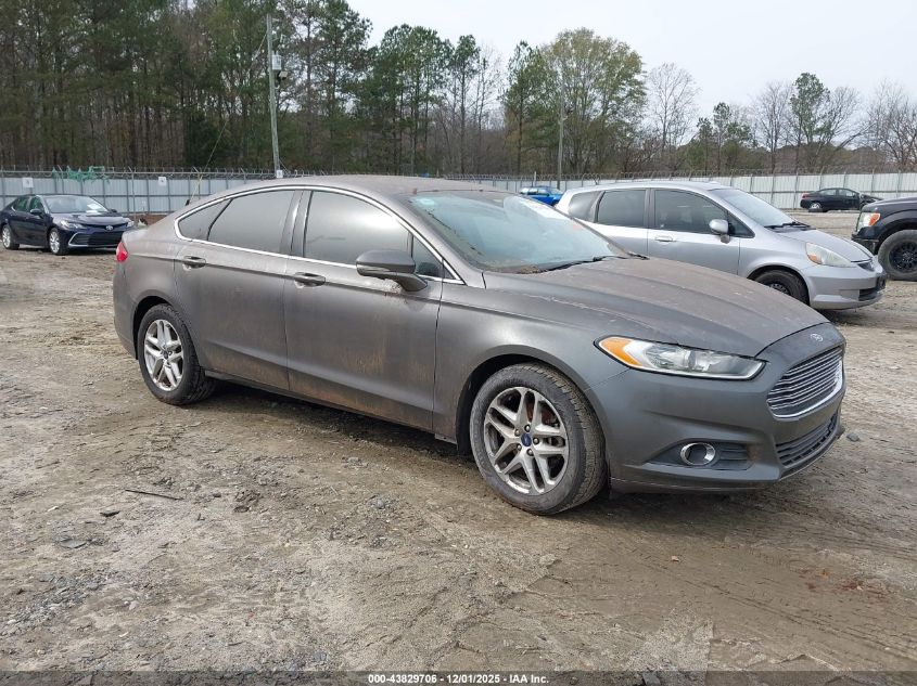 FORD FUSION SE