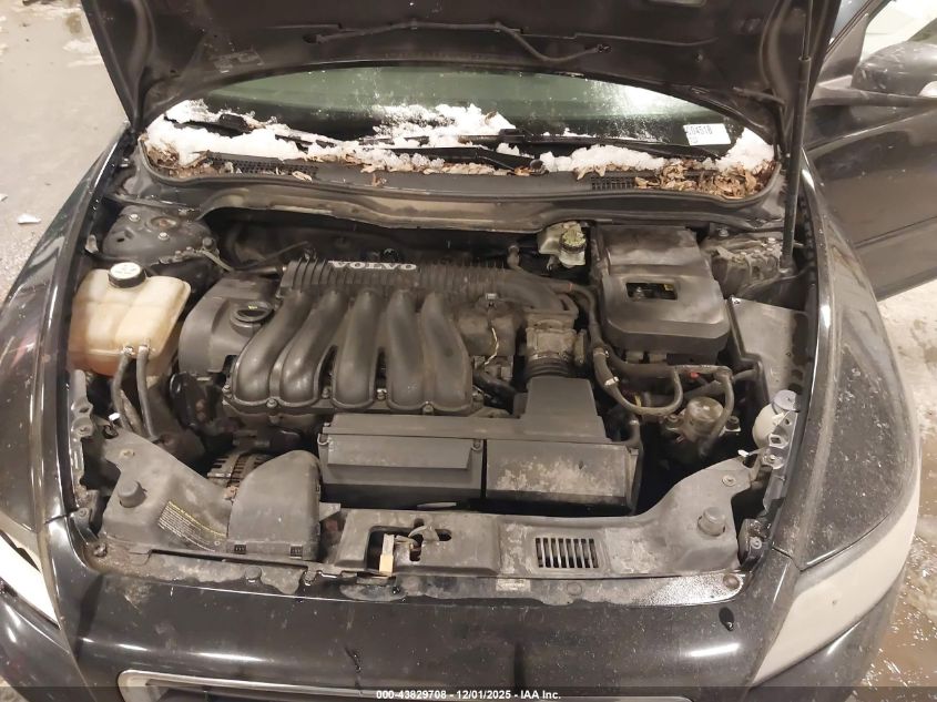 2008 Volvo S40 2.4I VIN: YV1MS382782358127 Lot: 43829708