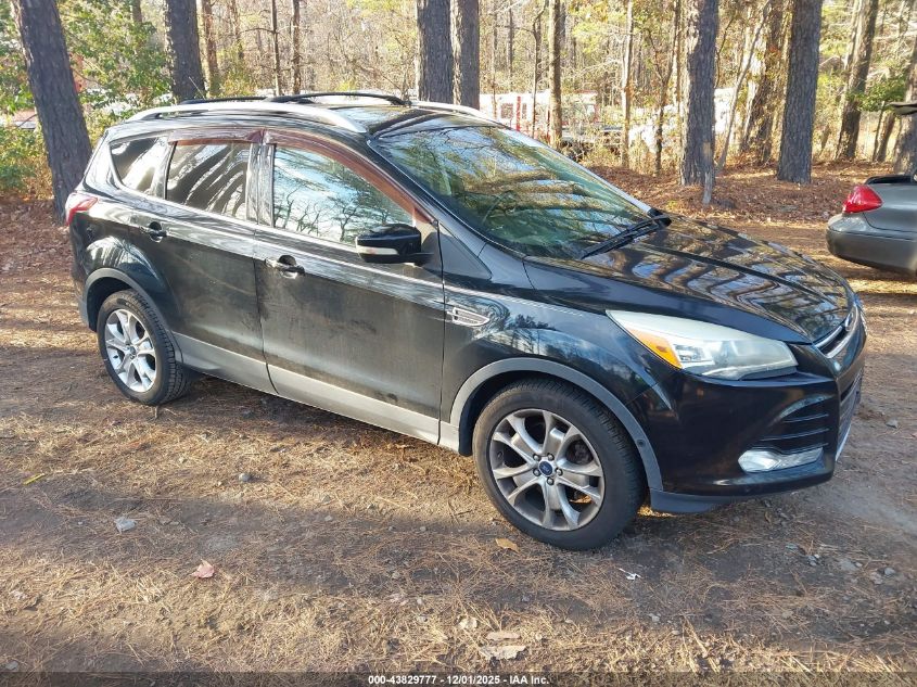 FORD ESCAPE TITANIUM