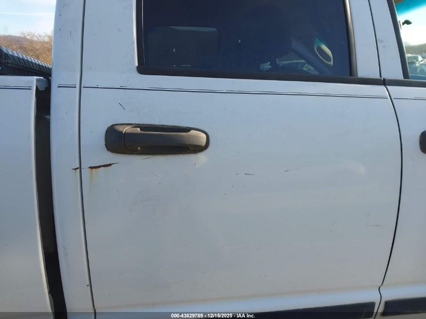 2004 Dodge Ram 1500 Slt/Laramie VIN: 1D7HU18D64J176755 Lot: 43829789