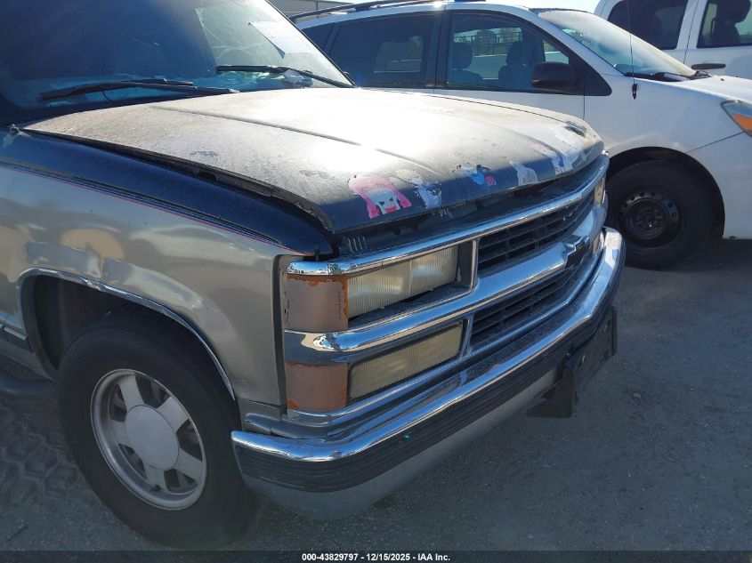 1999 Chevrolet Tahoe Lt VIN: 1GNEC13R7XJ472057 Lot: 43829797