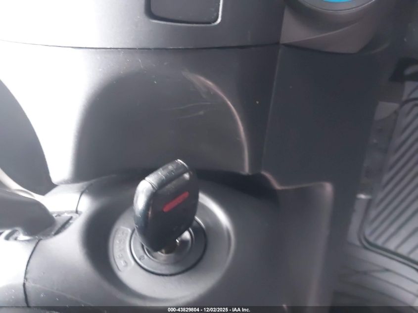 2007 Honda Fit Sport VIN: JHMGD38677S008915 Lot: 43829804