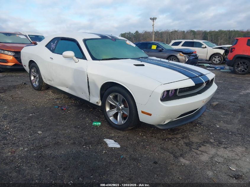 DODGE CHALLENGER SXT