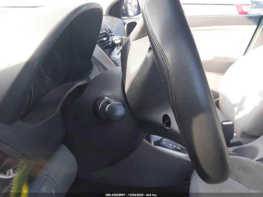 2013 Hyundai Accent Se VIN: KMHCU5AE7DU074339 Lot: 43829997