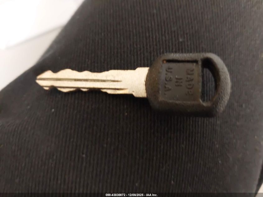 2005 GMC Envoy Sle VIN: 1GKDT13S152210926 Lot: 43830072