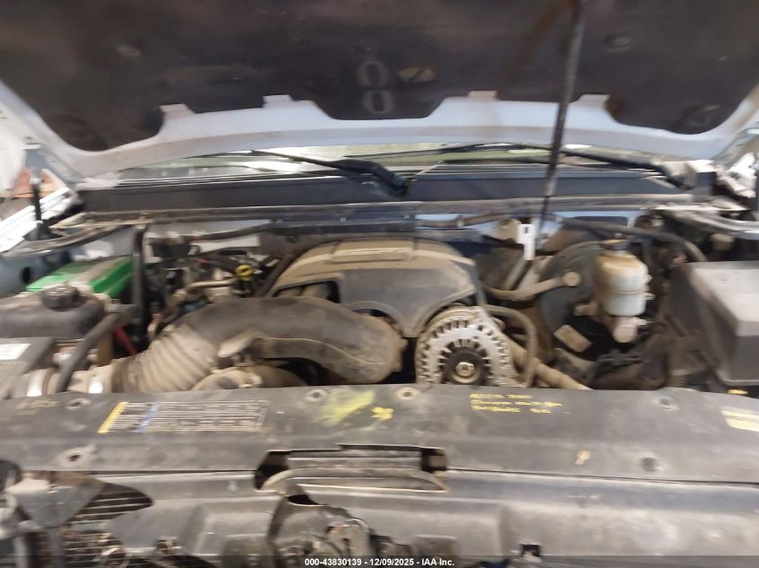 2007 GMC Yukon Denali VIN: 1GKFK63877J235299 Lot: 43830139