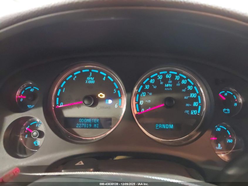 2007 GMC Yukon Denali VIN: 1GKFK63877J235299 Lot: 43830139