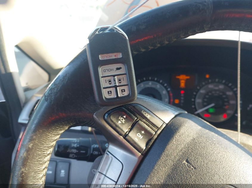 2014 Honda Odyssey Touring/Touring Elite VIN: 5FNRL5H96EB031549 Lot: 43830314