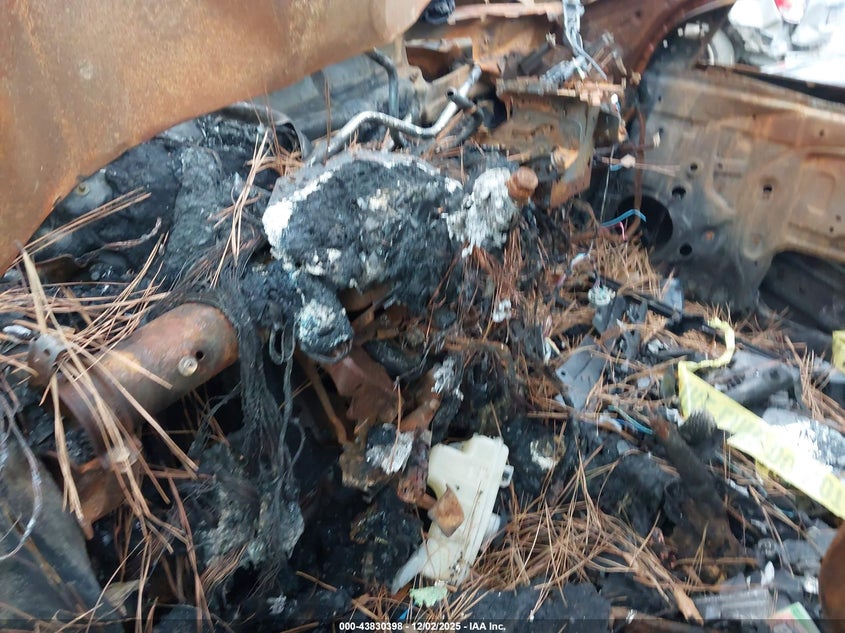 JTMZFREV9JJ203298 2018 TOYOTA RAV 4 photo no. 15