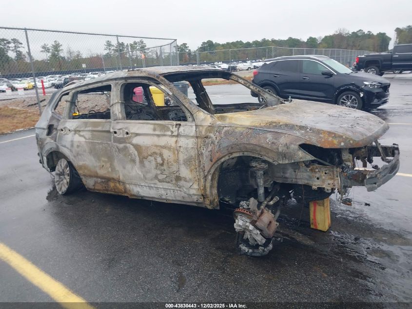 VOLKSWAGEN TIGUAN 2.0T SE/2.0T SE R-LINE BLACK/2.0T SEL