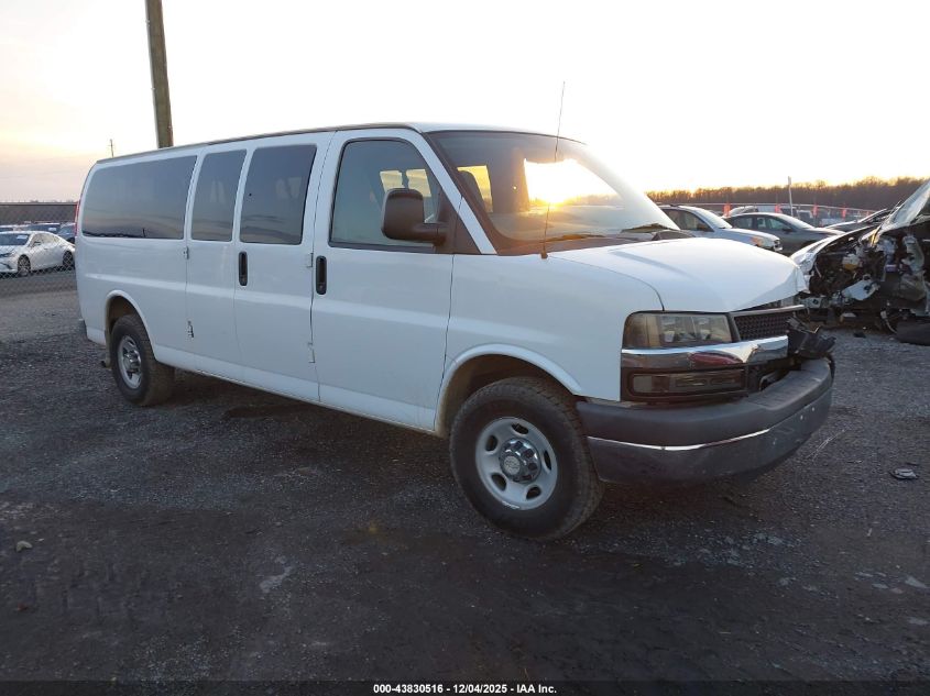 CHEVROLET EXPRESS LT