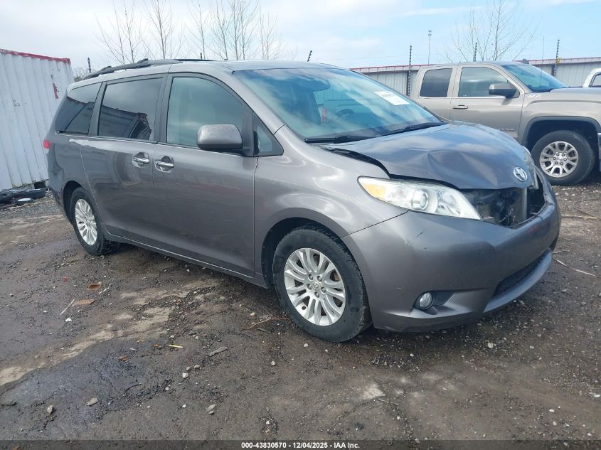 TOYOTA SIENNA XLE V6