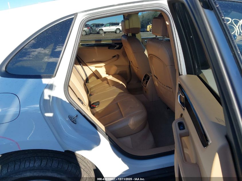 2017 Porsche Macan VIN: WP1AA2A57HLB01794 Lot: 43830657