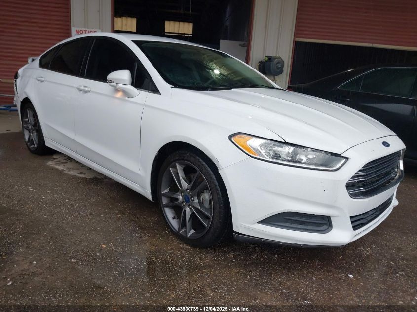 FORD FUSION SE