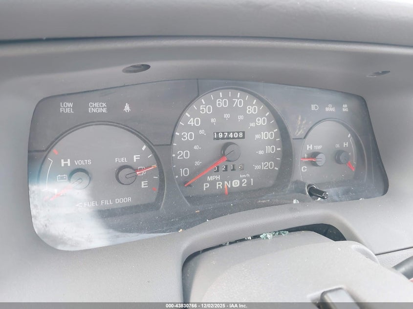 2MEFM74W52X620352 2002 MERCURY GRAND MARQUIS photo no. 7
