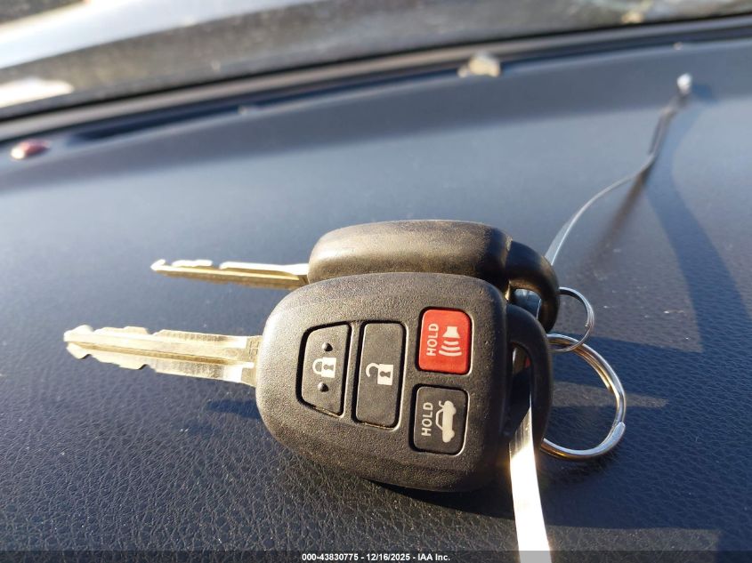 2017 Toyota Corolla Se VIN: 2T1BURHE9HC864161 Lot: 43830775