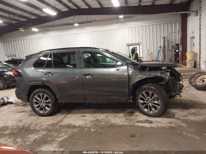 2024 Toyota Rav4 Xle Premium VIN: 2T3A1RFV0RC428427 Lot: 43830799