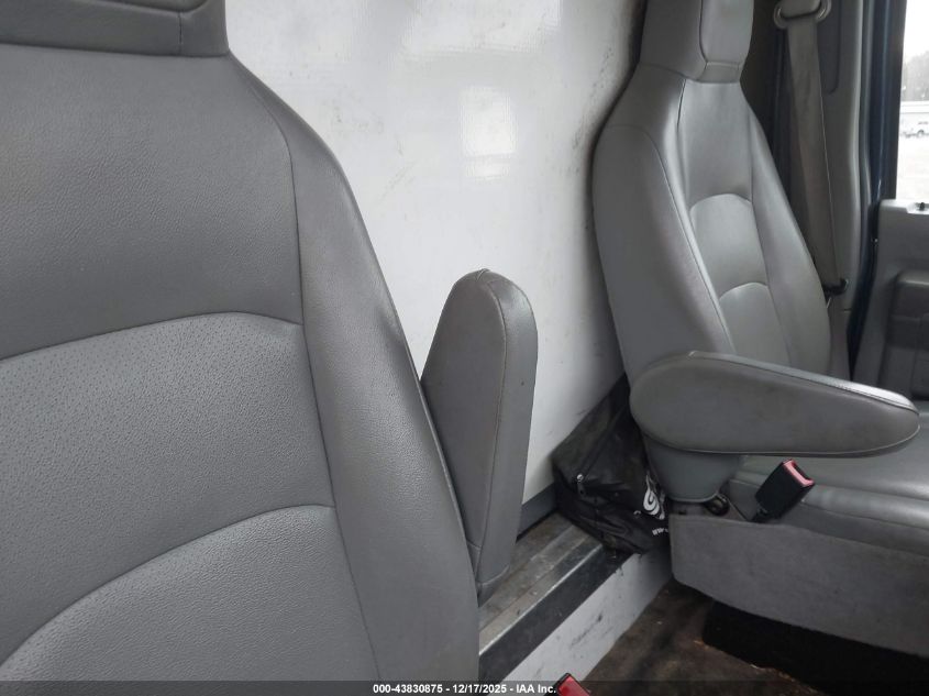 2019 Ford E-350 Cutaway VIN: 1FDWE3FS7KDC28137 Lot: 43830875