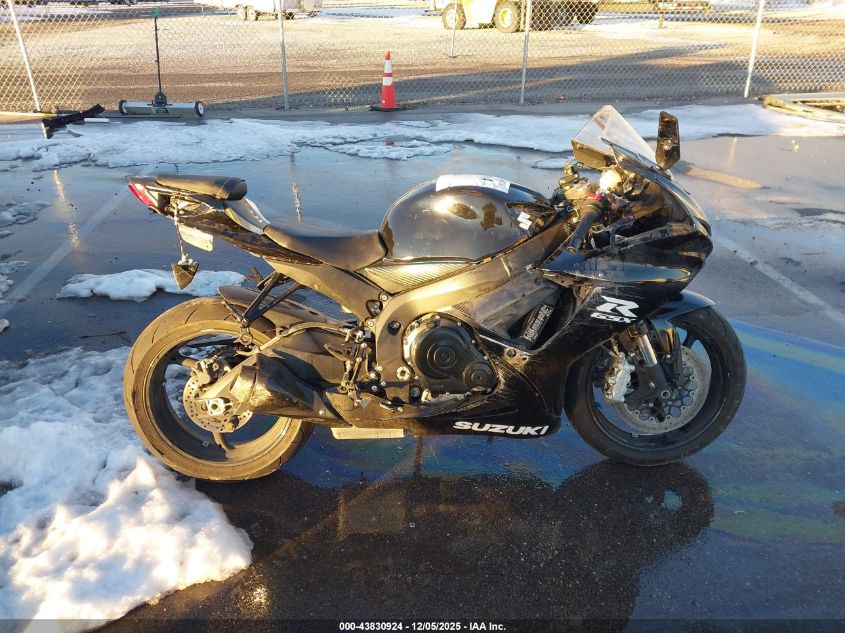 2016 Suzuki Gsx-R600 VIN: JS1GN7FA6G2100198 Lot: 43830924