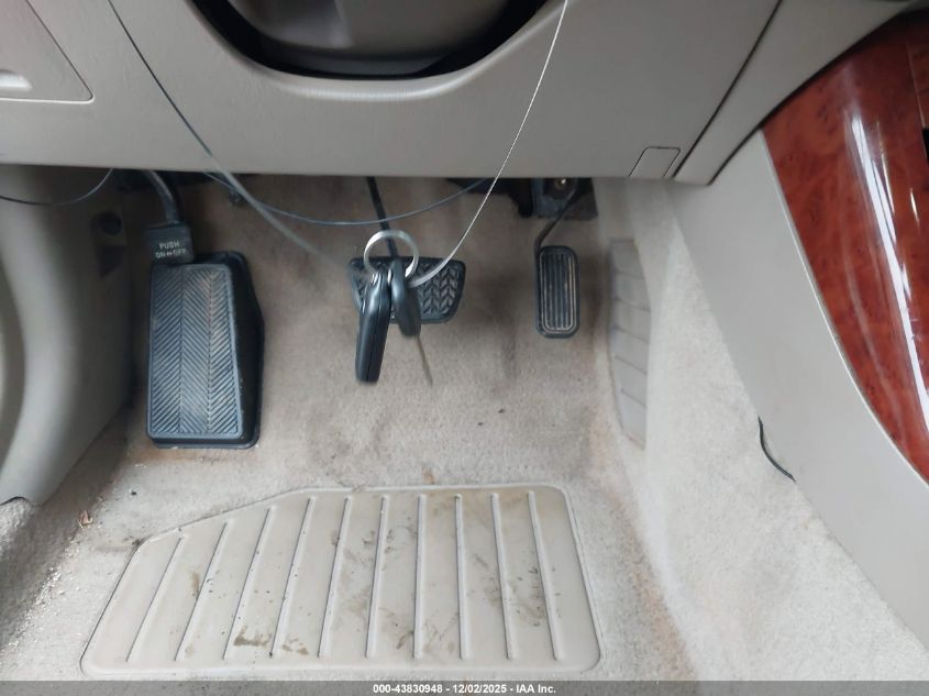 2005 Toyota Camry Xle VIN: 4T1BE32K05U090143 Lot: 43830948