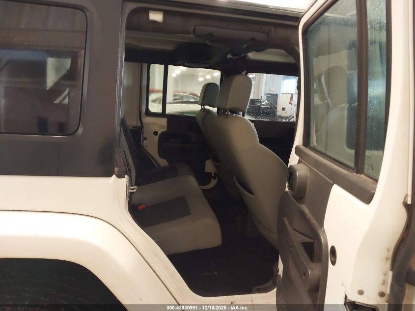 2010 Jeep Wrangler Unlimited Sahara VIN: 1J4BA5H11AL215817 Lot: 43830991