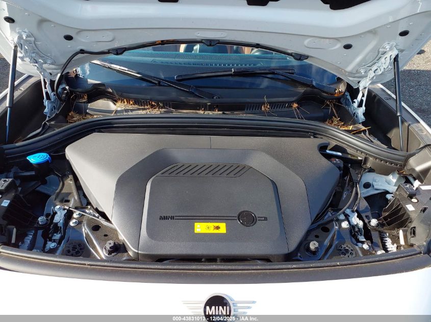 2025 Mini Se Countryman Se All4 VIN: WMZ53GA09S7R56933 Lot: 43831013