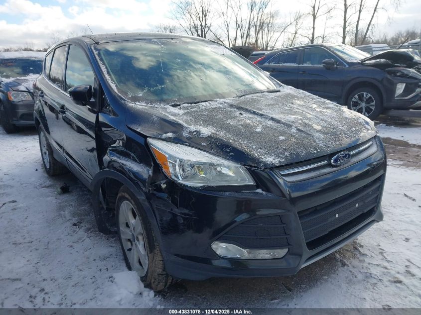 FORD ESCAPE SE