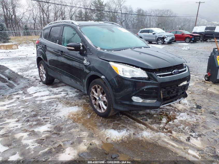 FORD ESCAPE TITANIUM