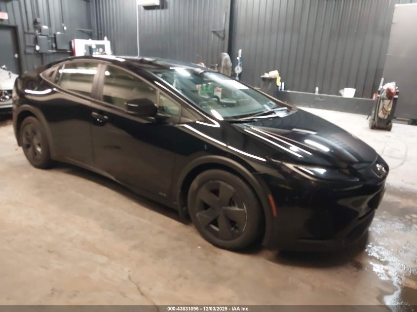 TOYOTA PRIUS LE AWD-E