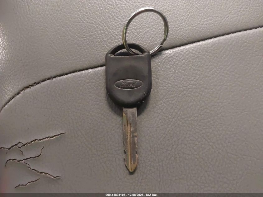 2005 Ford F-150 Stx/Xl/Xlt VIN: 1FTRX12W55NA76477 Lot: 43831105